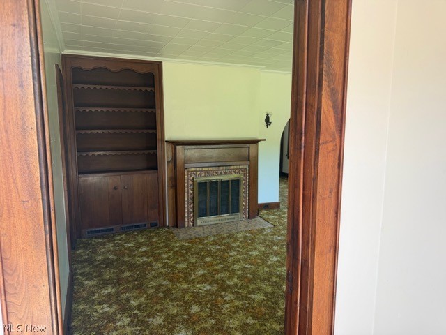 1525 Roanoke Avenue Uhrichsville OH 44683