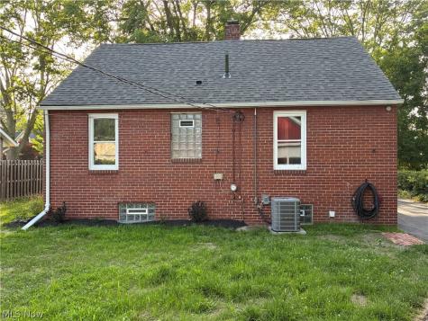 7382 Presley Avenue Mentor OH 44060