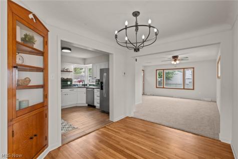 21790 Kennison Avenue Euclid OH 44123