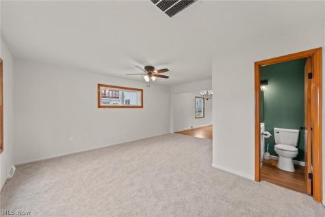 21790 Kennison Avenue Euclid OH 44123