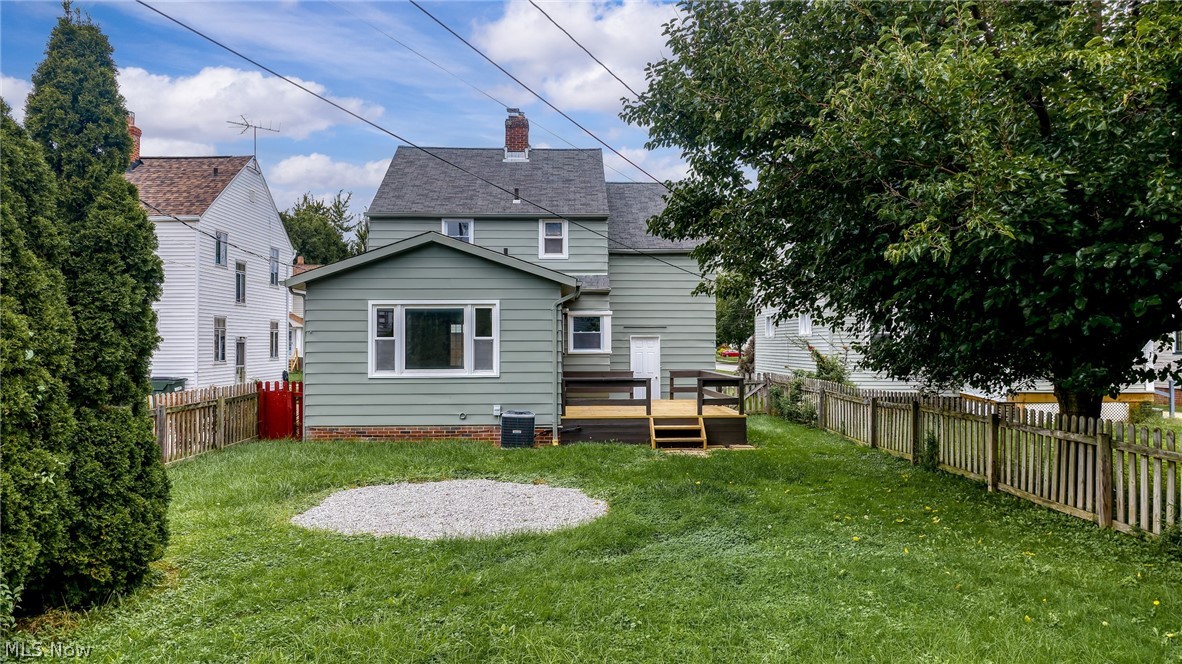 21790 Kennison Avenue Euclid OH 44123
