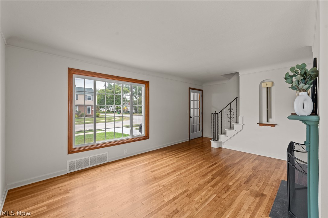21790 Kennison Avenue Euclid OH 44123