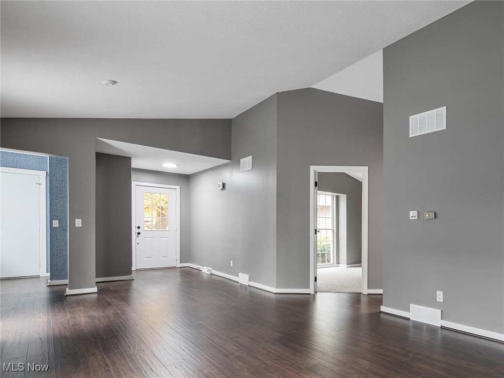 1068 Terrace Court Zanesville OH 43701