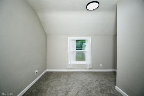 542 Montgomery Street Akron OH 44305