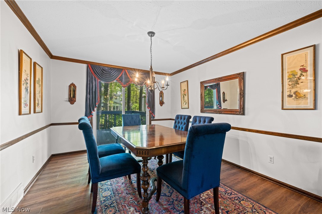 1697 Holdens Arbor Run Westlake OH 44145