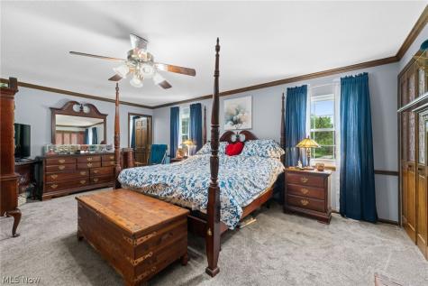 1697 Holdens Arbor Run Westlake OH 44145