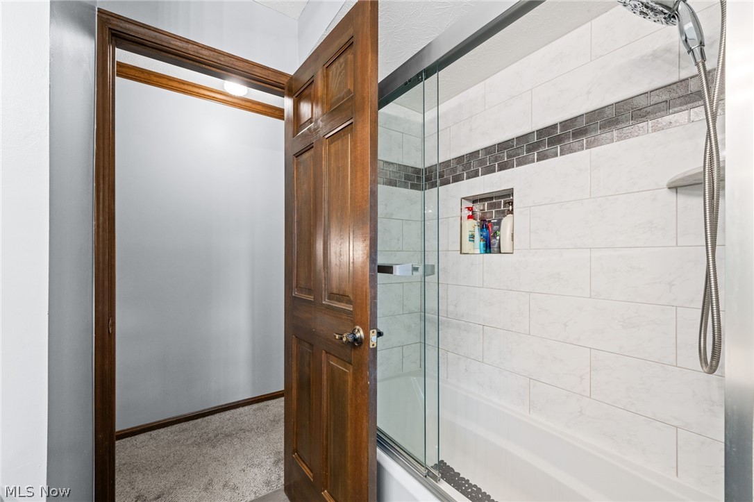 1697 Holdens Arbor Run Westlake OH 44145