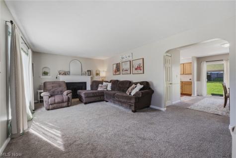 1743 Jefferson Road NE Massillon OH 44646