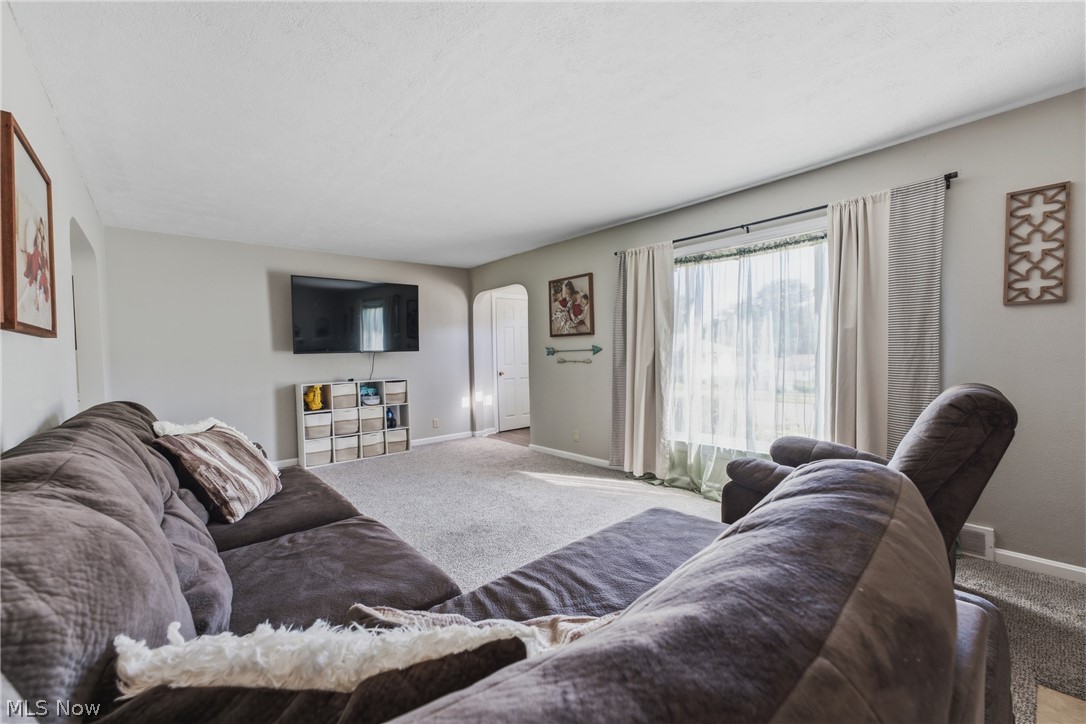 1743 Jefferson Road NE Massillon OH 44646