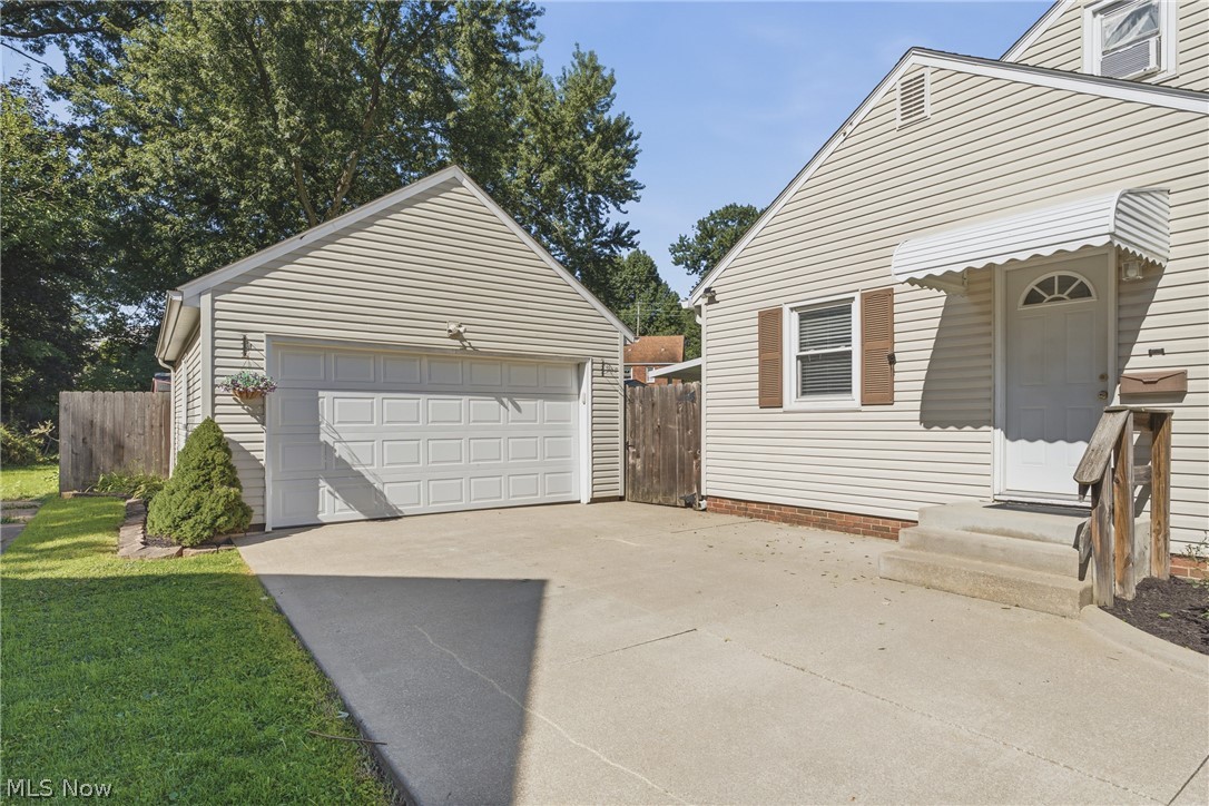 1743 Jefferson Road NE Massillon OH 44646