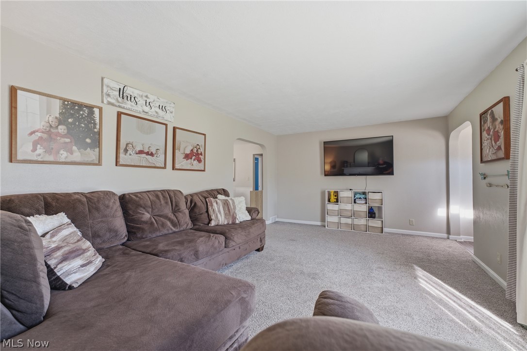 1743 Jefferson Road NE Massillon OH 44646
