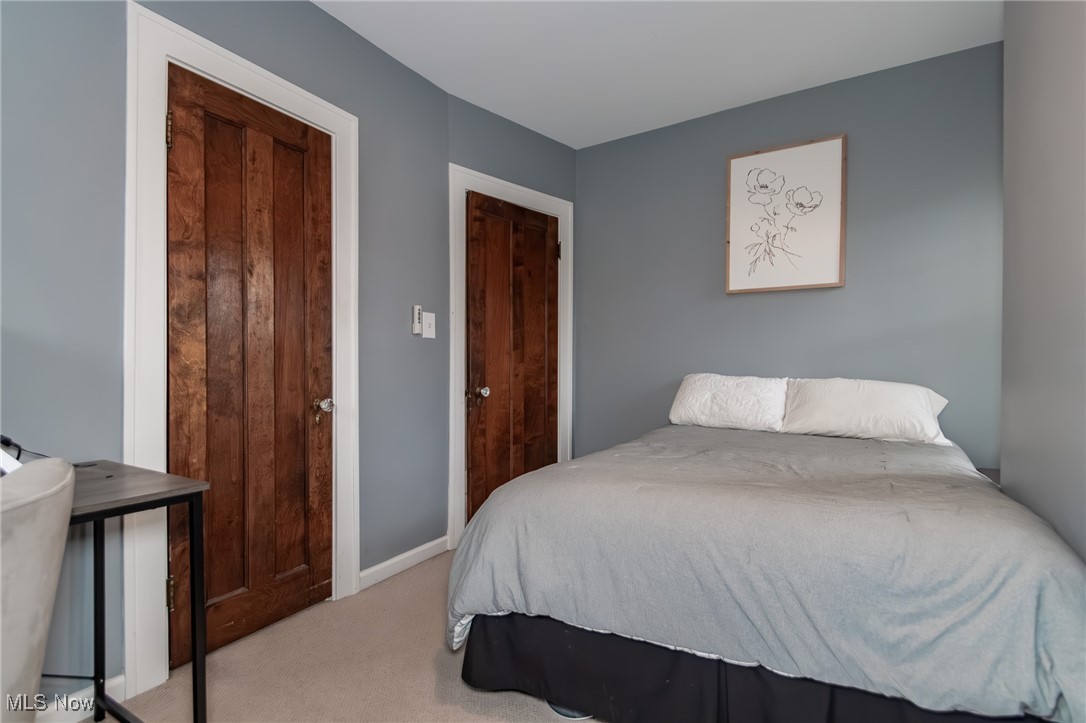 1589 Clarence Avenue Lakewood OH 44107