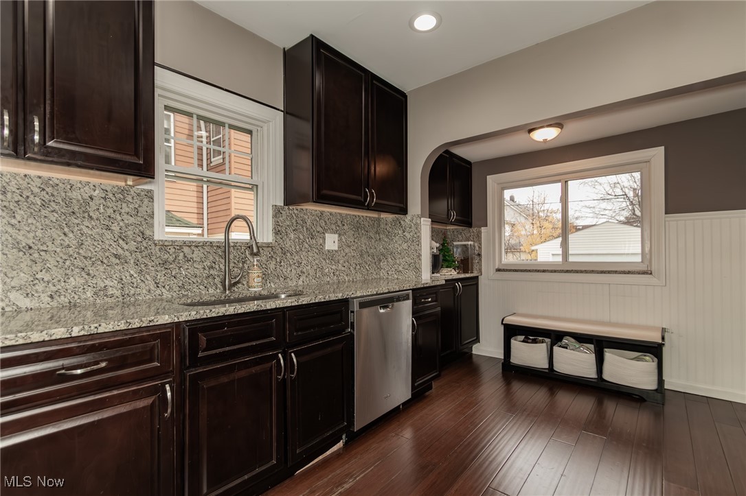 1589 Clarence Avenue Lakewood OH 44107