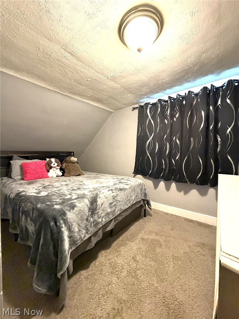 274 Bon Air Avenue Elyria OH 44035