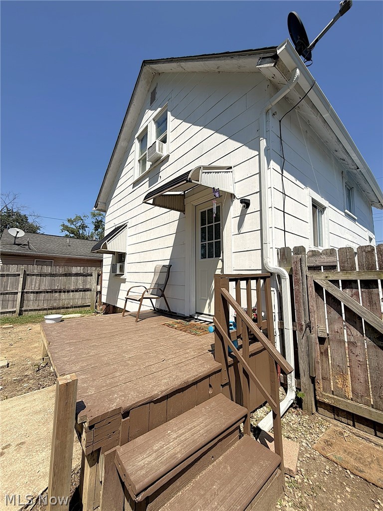 274 Bon Air Avenue Elyria OH 44035