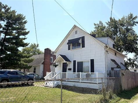 274 Bon Air Avenue Elyria OH 44035