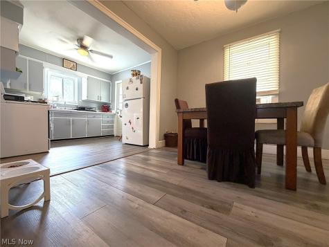 274 Bon Air Avenue Elyria OH 44035