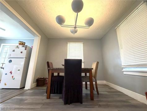 274 Bon Air Avenue Elyria OH 44035