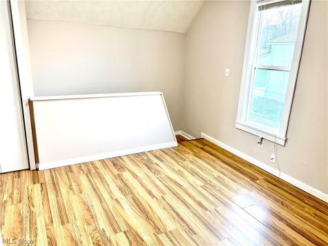 90 Oak Street Mansfield OH 44902