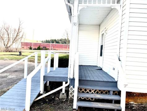 90 Oak Street Mansfield OH 44902