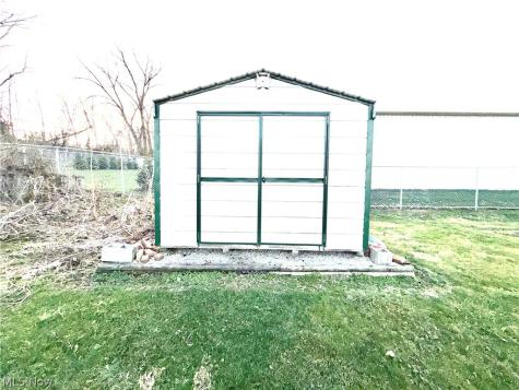 90 Oak Street Mansfield OH 44902