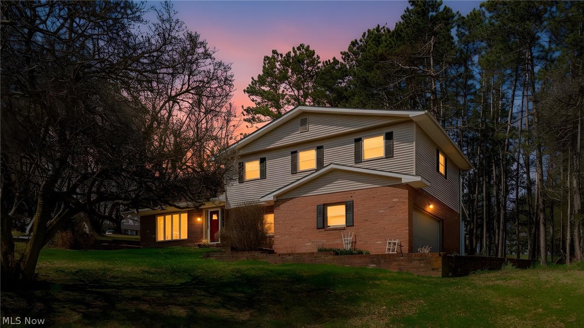 2695 Ash Meadows Boulevard Zanesville OH 43701