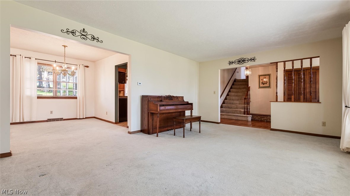 2695 Ash Meadows Boulevard Zanesville OH 43701