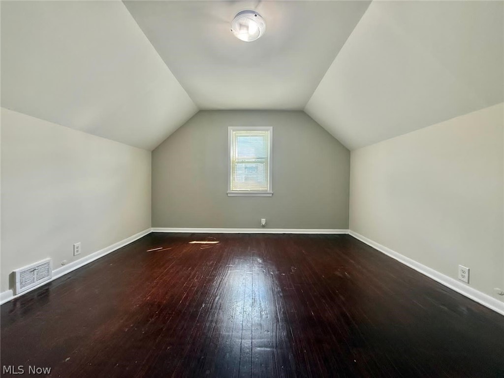 18213 Puritas Avenue Cleveland OH 44135