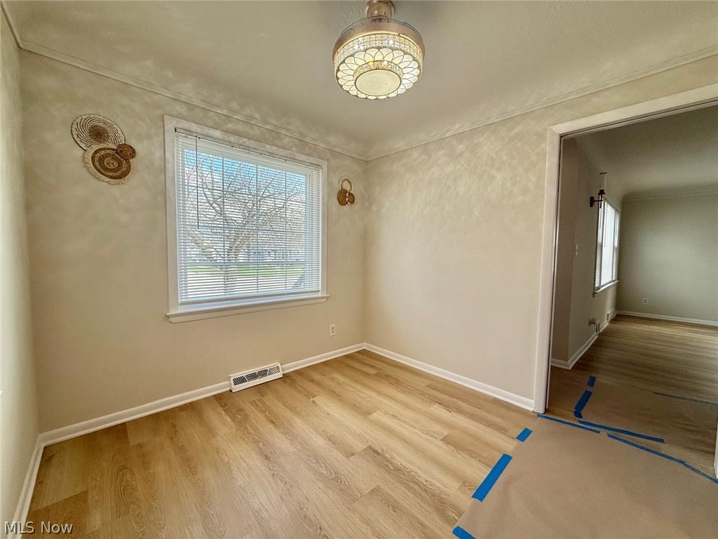18213 Puritas Avenue Cleveland OH 44135