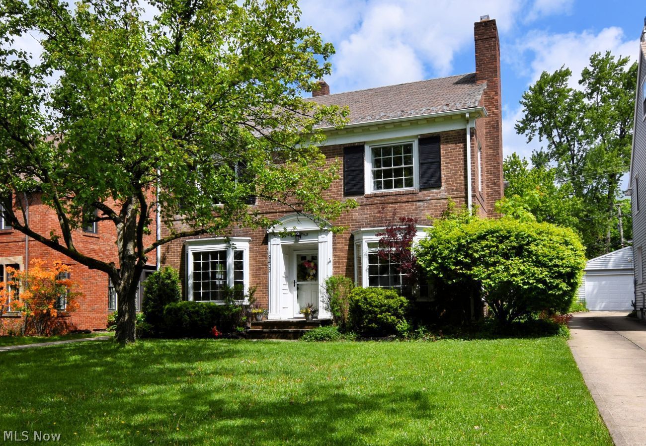19407 Lomond Boulevard Shaker Heights OH 44122
