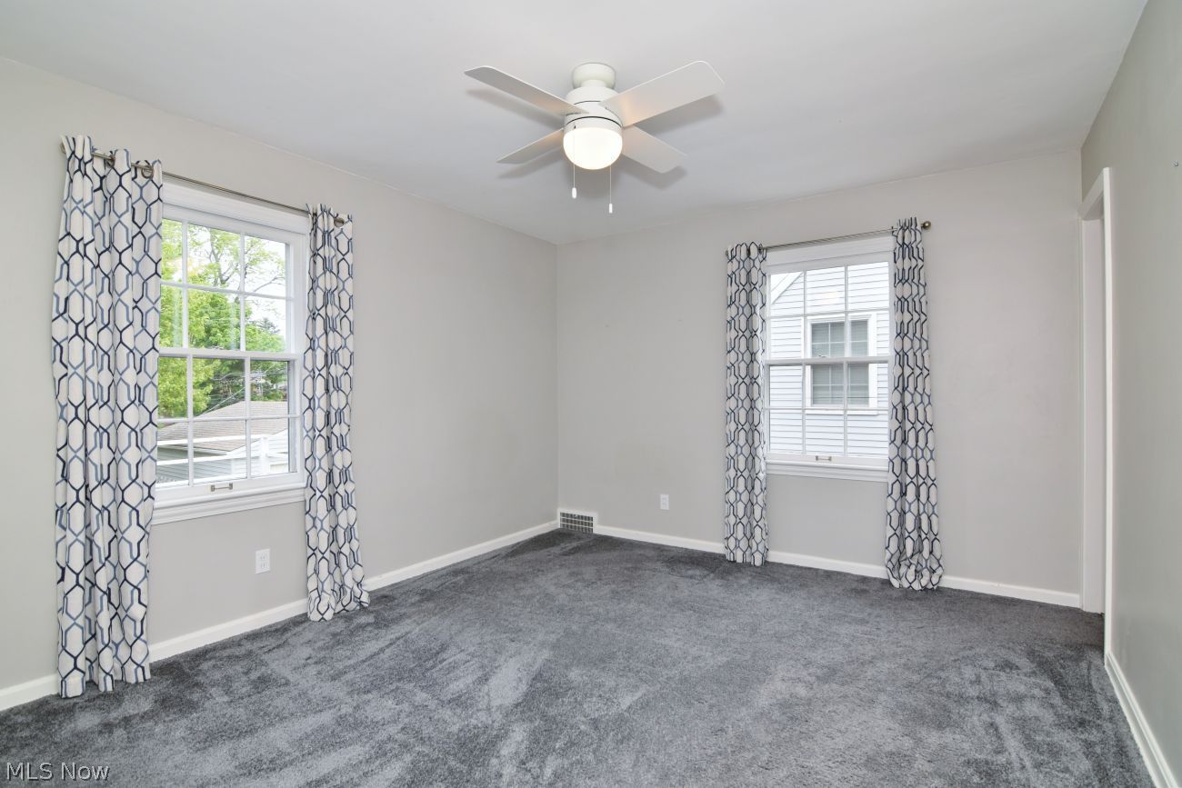 19407 Lomond Boulevard Shaker Heights OH 44122