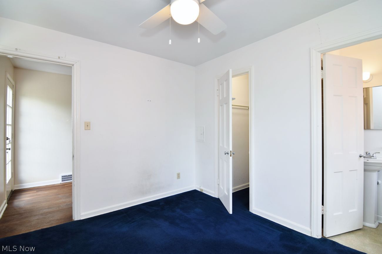 19407 Lomond Boulevard Shaker Heights OH 44122