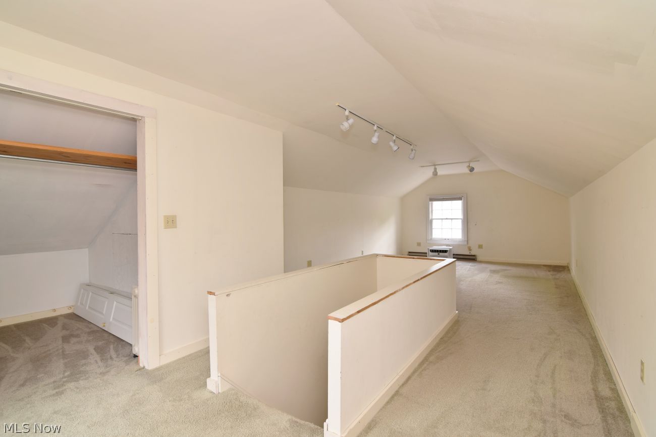 19407 Lomond Boulevard Shaker Heights OH 44122