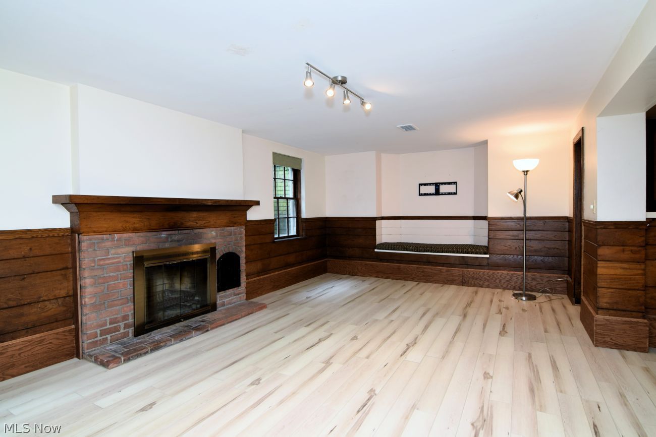 19407 Lomond Boulevard Shaker Heights OH 44122
