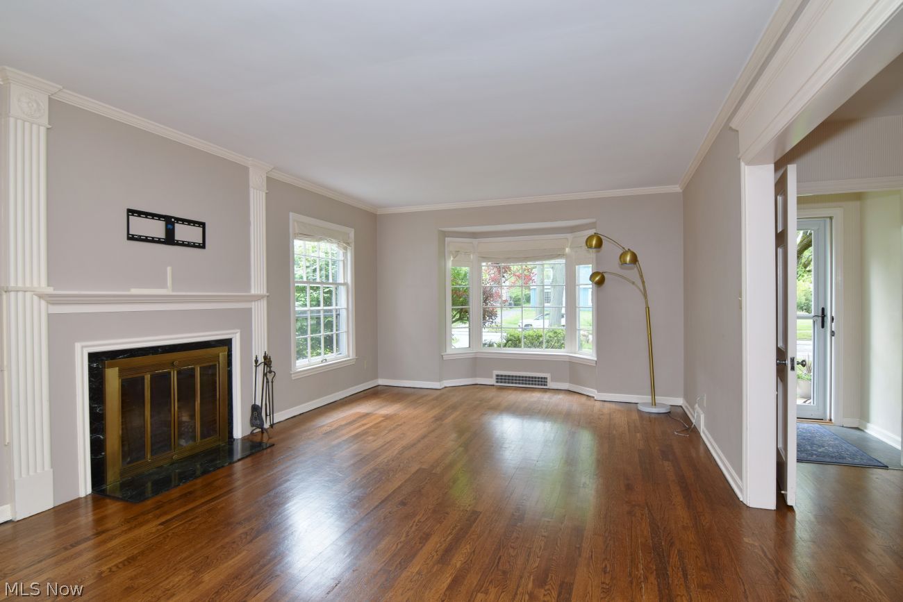 19407 Lomond Boulevard Shaker Heights OH 44122