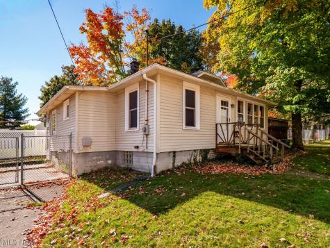 210 Frederick Street Medina OH 44256