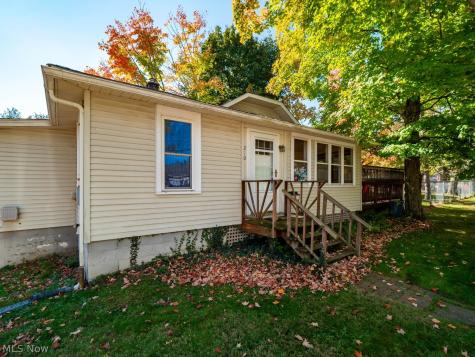 210 Frederick Street Medina OH 44256
