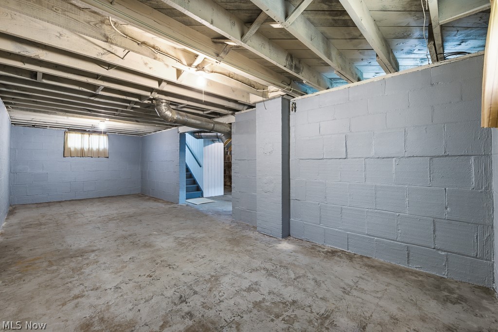 838 Kickapoo Avenue Akron OH 44305