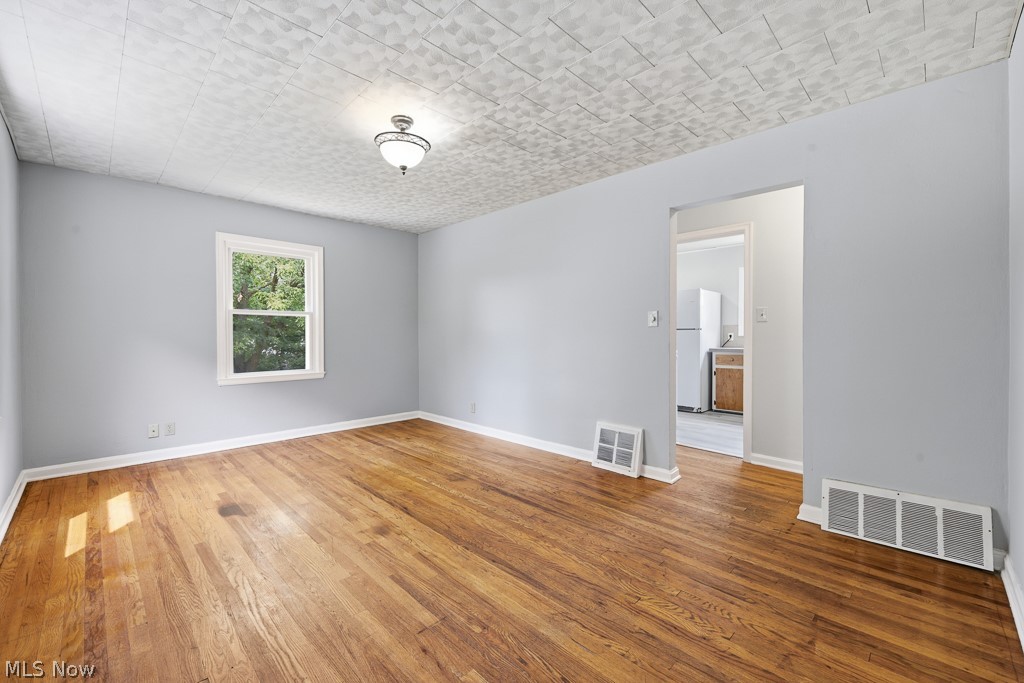 838 Kickapoo Avenue Akron OH 44305