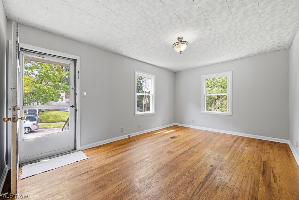 838 Kickapoo Avenue Akron OH 44305