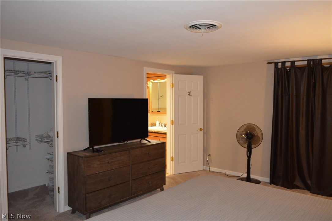 10 Hawthorne Drive Norwalk OH 44857