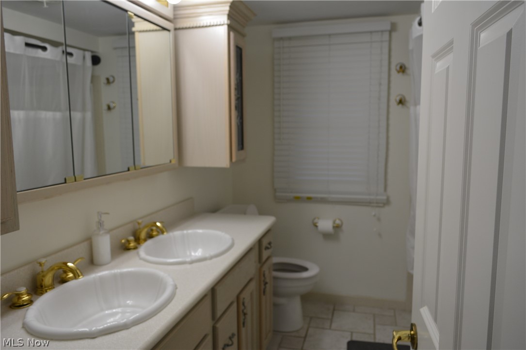 10 Hawthorne Drive Norwalk OH 44857