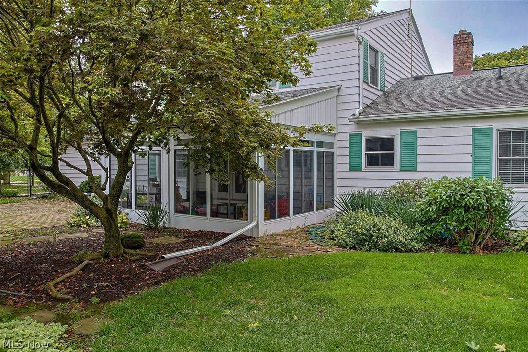 10 Hawthorne Drive Norwalk OH 44857