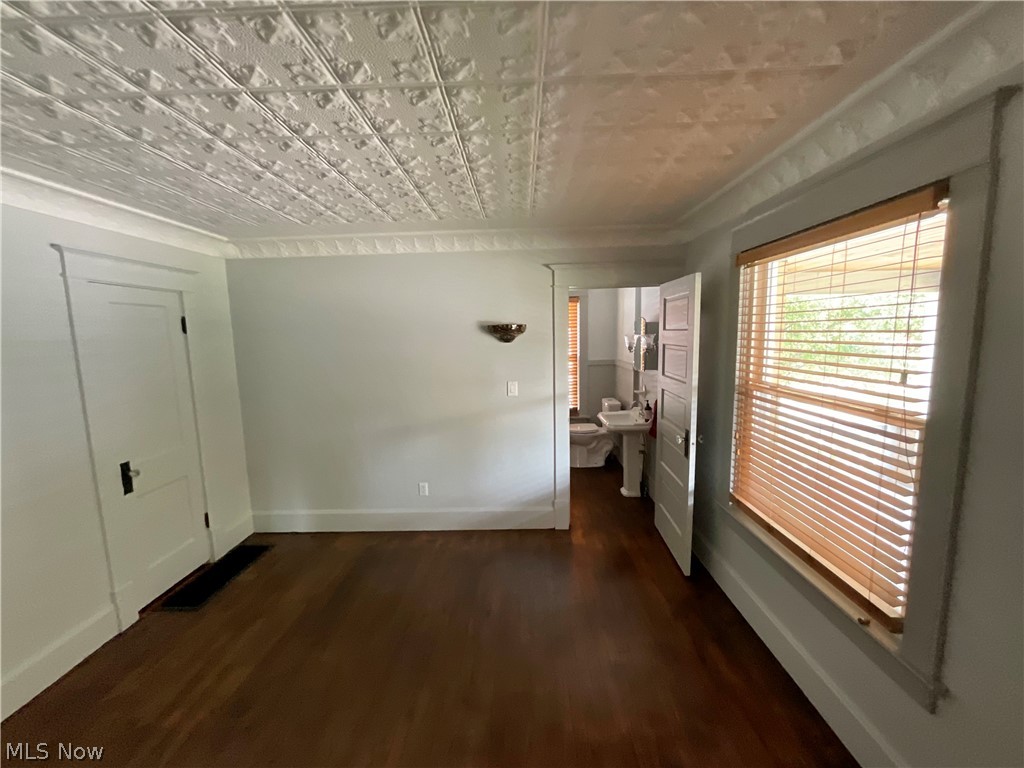110 Bentley Street Hubbard OH 44425
