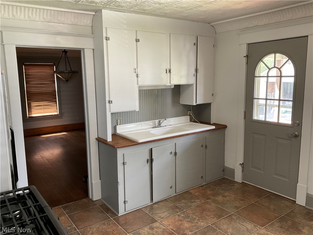 110 Bentley Street Hubbard OH 44425