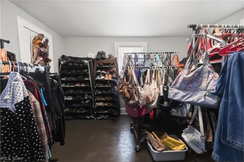 2221 9th Street NW Canton OH 44708