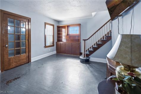 2221 9th Street NW Canton OH 44708