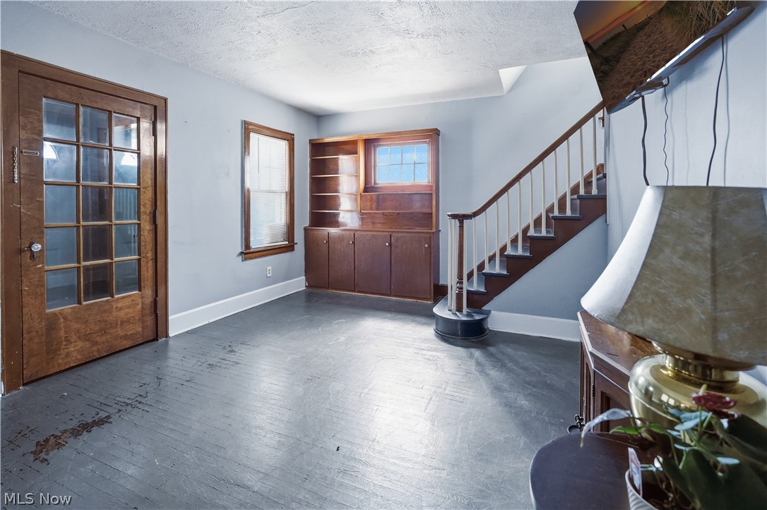 2221 9th Street NW Canton OH 44708