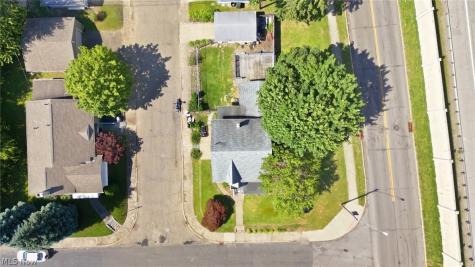 2221 9th Street NW Canton OH 44708