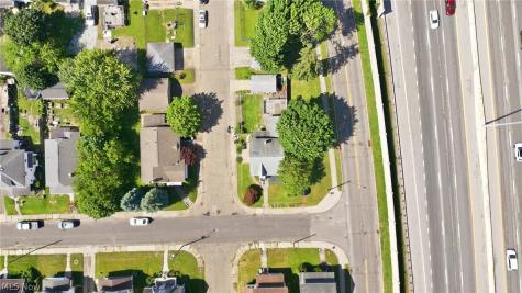 2221 9th Street NW Canton OH 44708